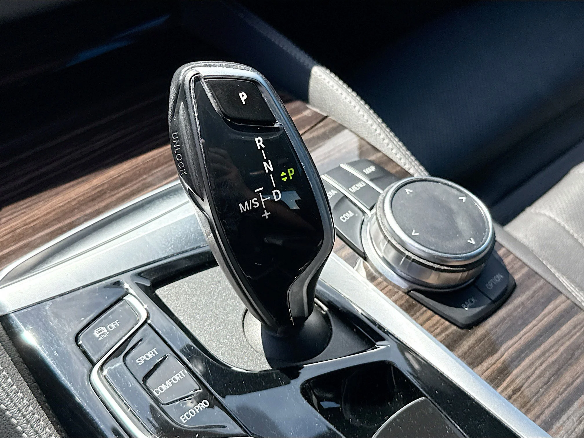 Used 2023 Black Sapphire Metallic BMW 530i image 28
