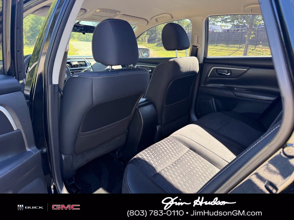 Used 2018 Black Nissan 2.5 SV image 21