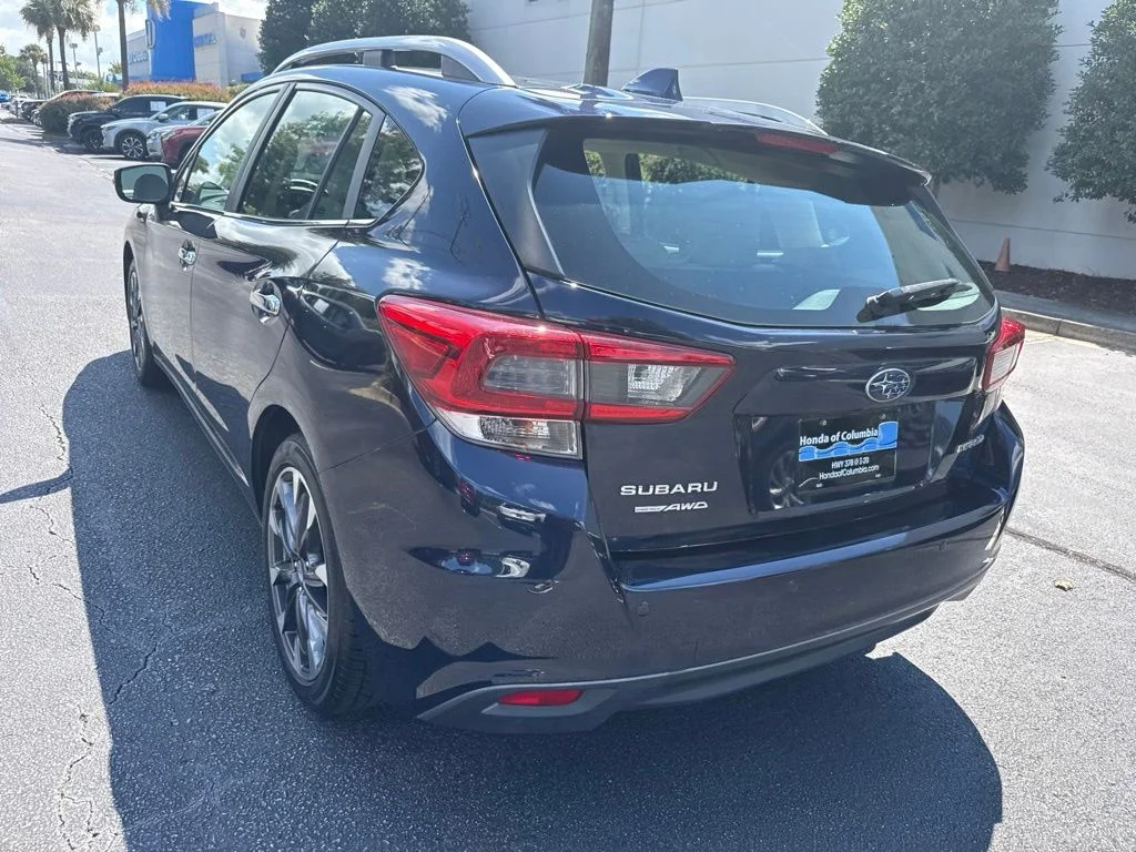 Used 2020 Dark Blue Pearl Subaru Limited image 5