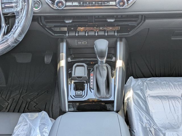 2026 Chevrolet Colorado LT - Photo 17