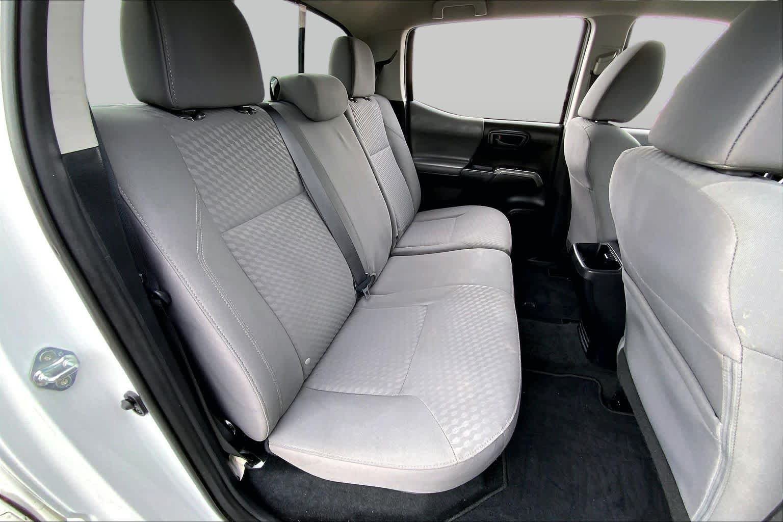 Used 2021 Super White Toyota SR5 image 19