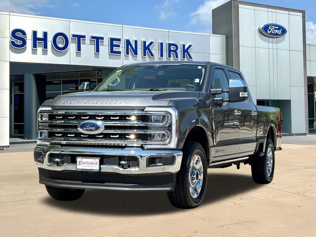 Used 2023 Gray Ford Lariat image 3