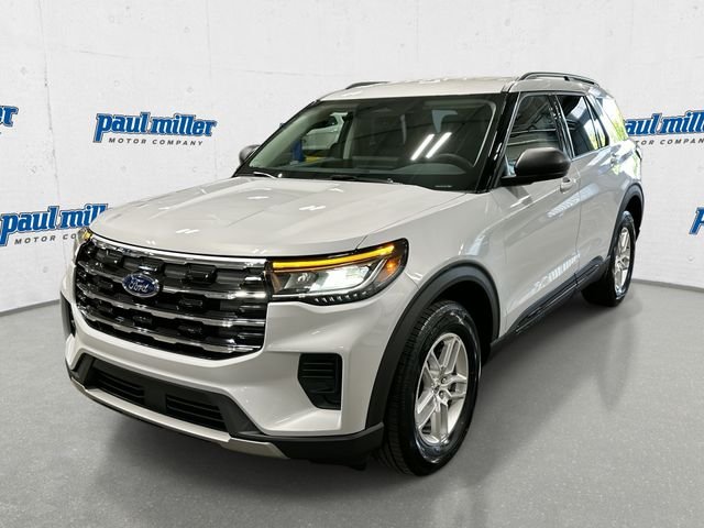 2026 Ford Explorer Active 4WD's photo