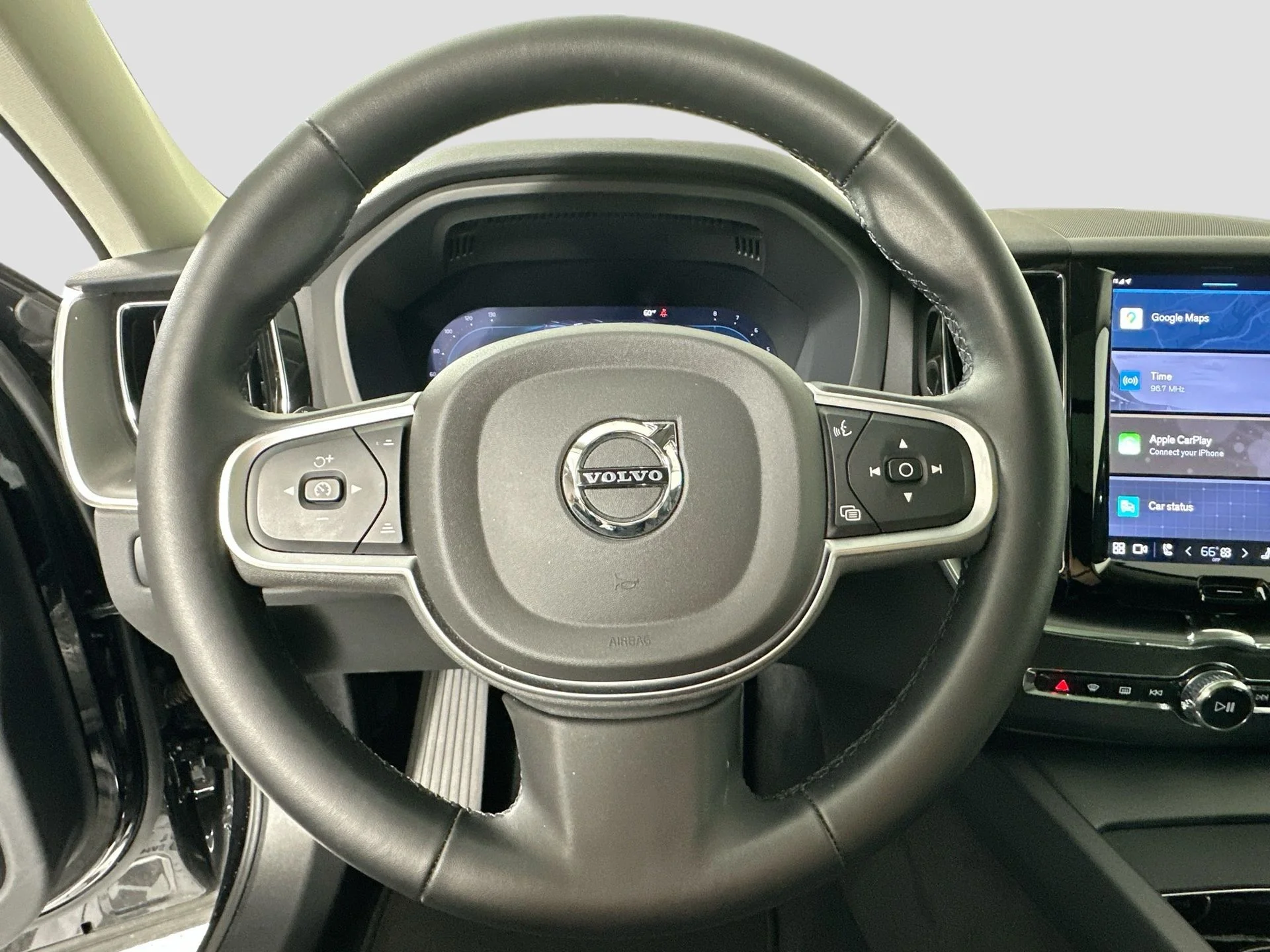 Used 2025 Onyx Black Volvo Core image 12