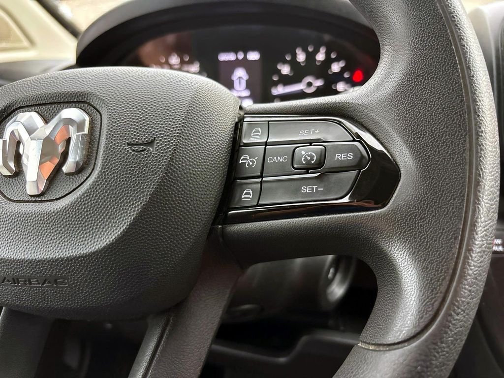 Used 2025 White Ram  image 16