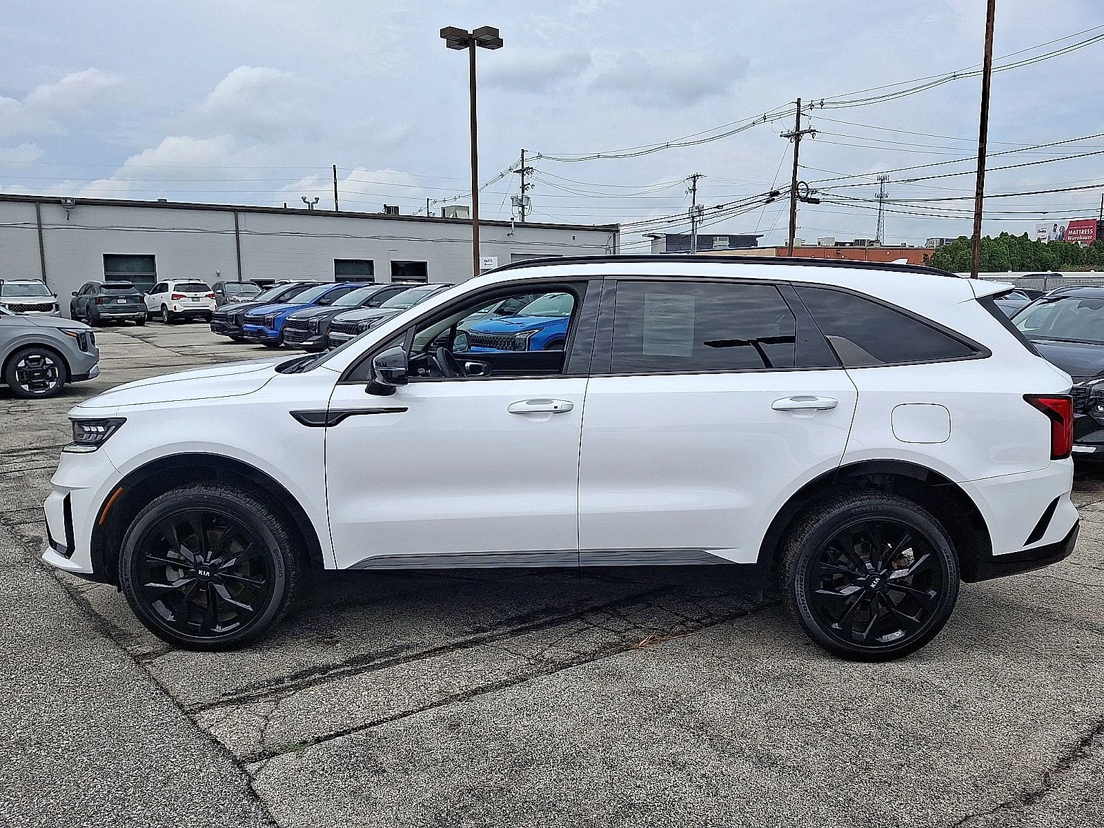 Certified Used 2021 White Kia SX image 4