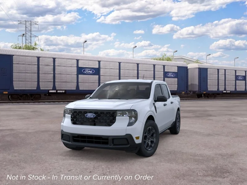 New 2026 Space White Metallic Ford XLT image 2