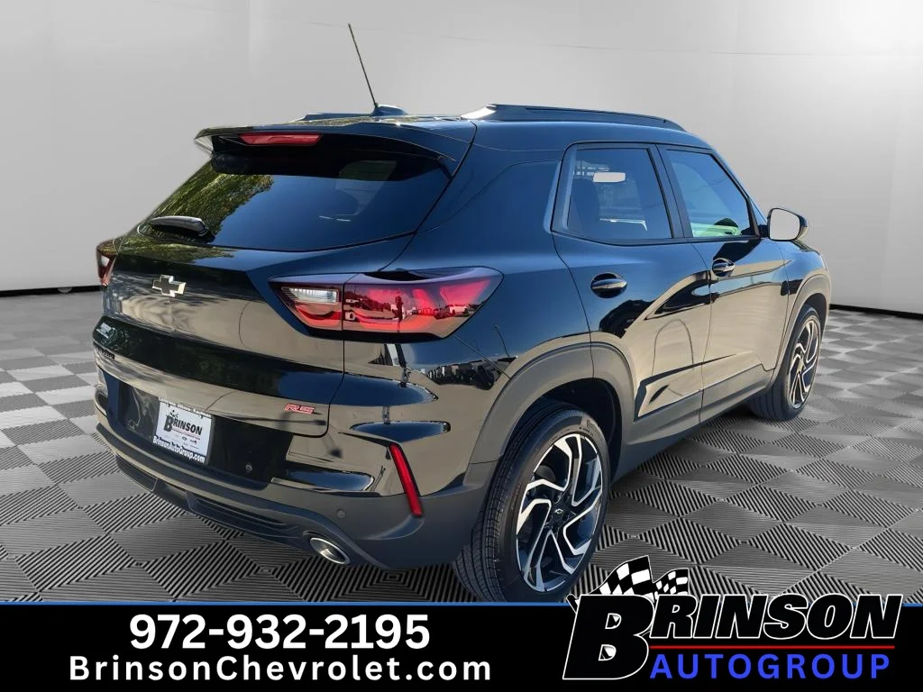 New 2026 Mosaic Black Metallic Chevrolet RS image 7