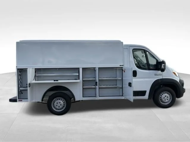 New 2026 Bright White Clear-Coat Exterior Paint RAM Low Roof image 11