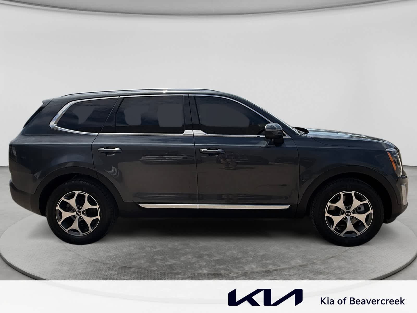Used 2021 Gravity Grey Kia EX image 4