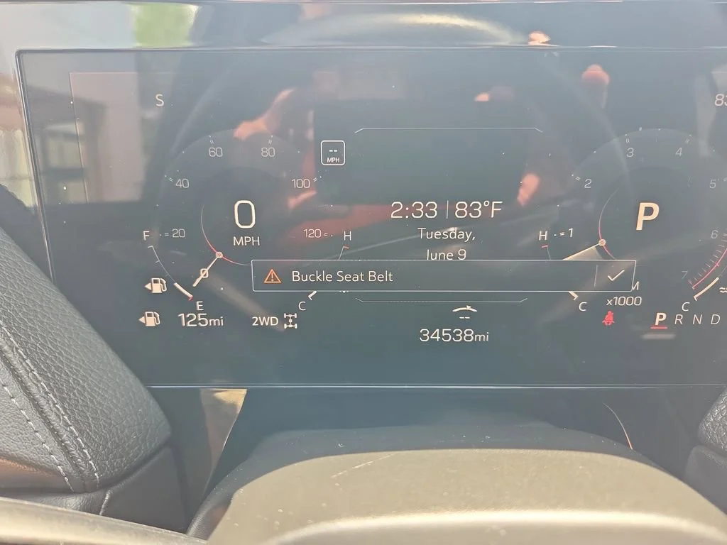 2025 GMC Yukon Denali - Photo 14