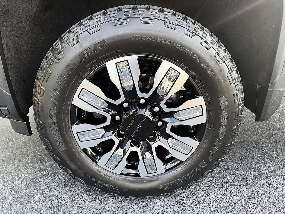 Used 2024 Volcanic Red Tintcoat GMC Denali image 30