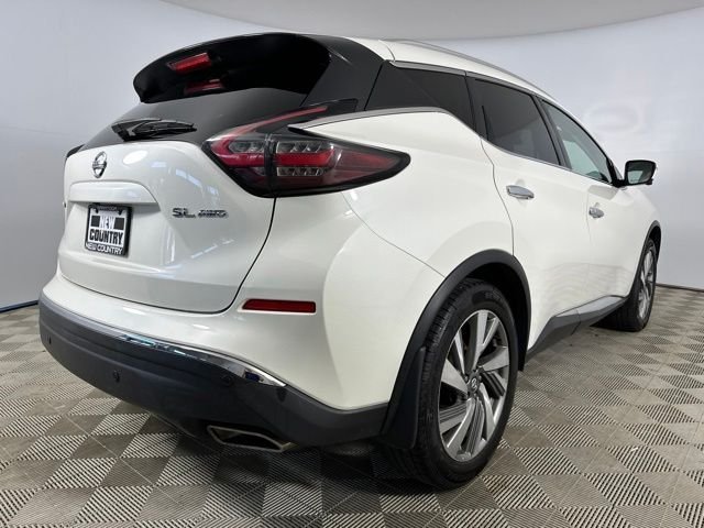Used 2020 White Nissan SL image 12