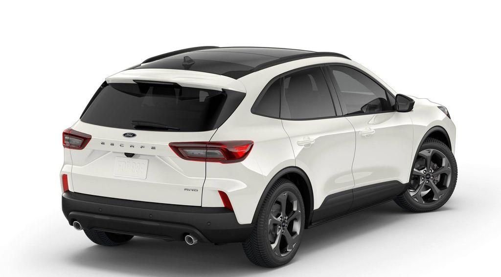 New 2026 Star White Metallic Tri-coat Ford ST-Line image 35