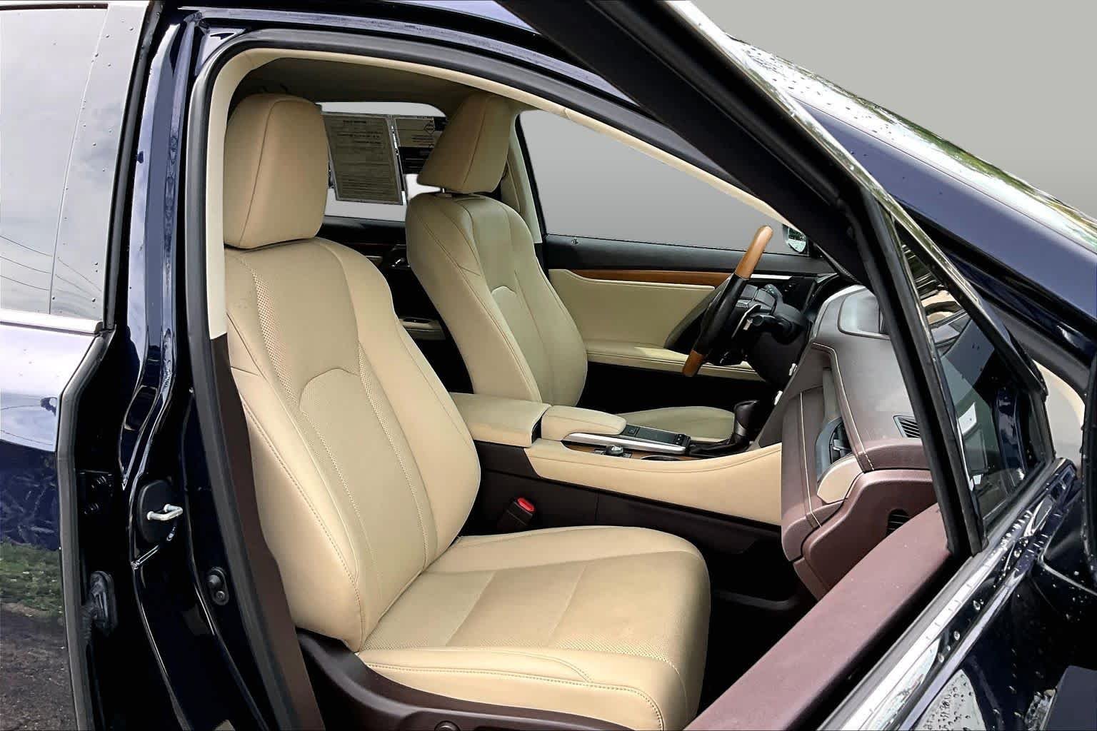 Used 2020 Nightfall Mica Lexus  image 9