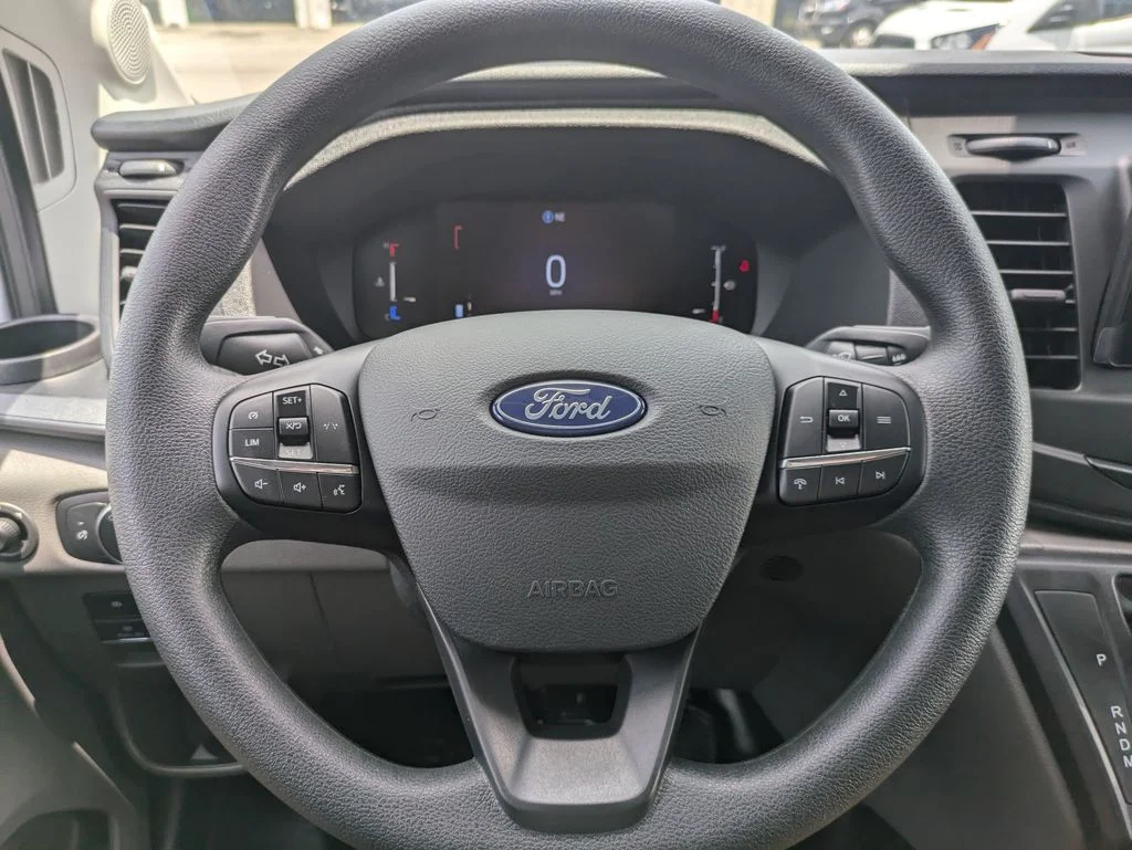 New 2026 Oxford White Ford Base image 25