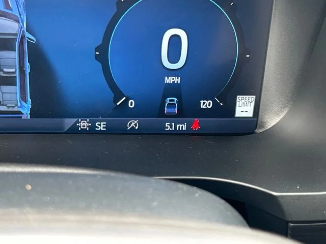 New 2026 Oxford White Ford XLT image 16