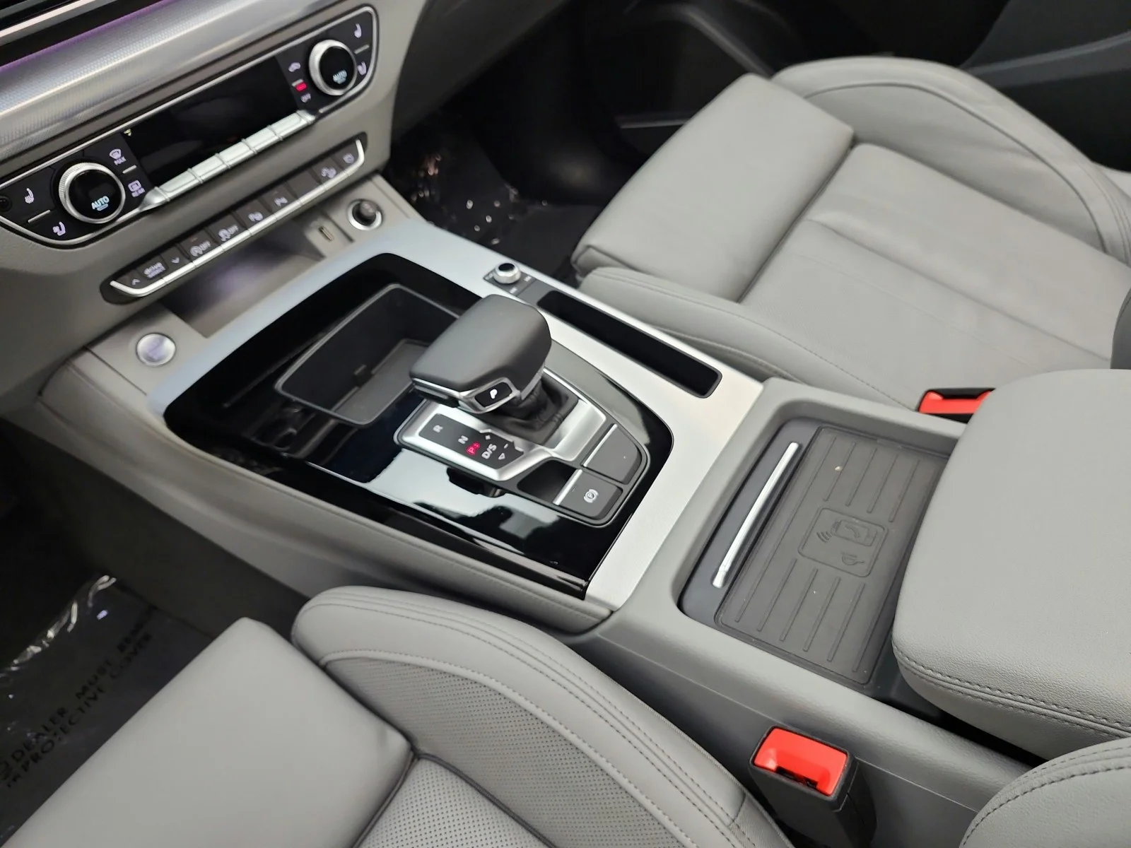 Used 2024 Daytona Gray Pearl Effect Audi S line Prestige 45 TFSI quattro image 11