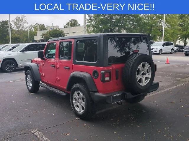 Used 2018 Red Jeep Unlimited Sport S image 3