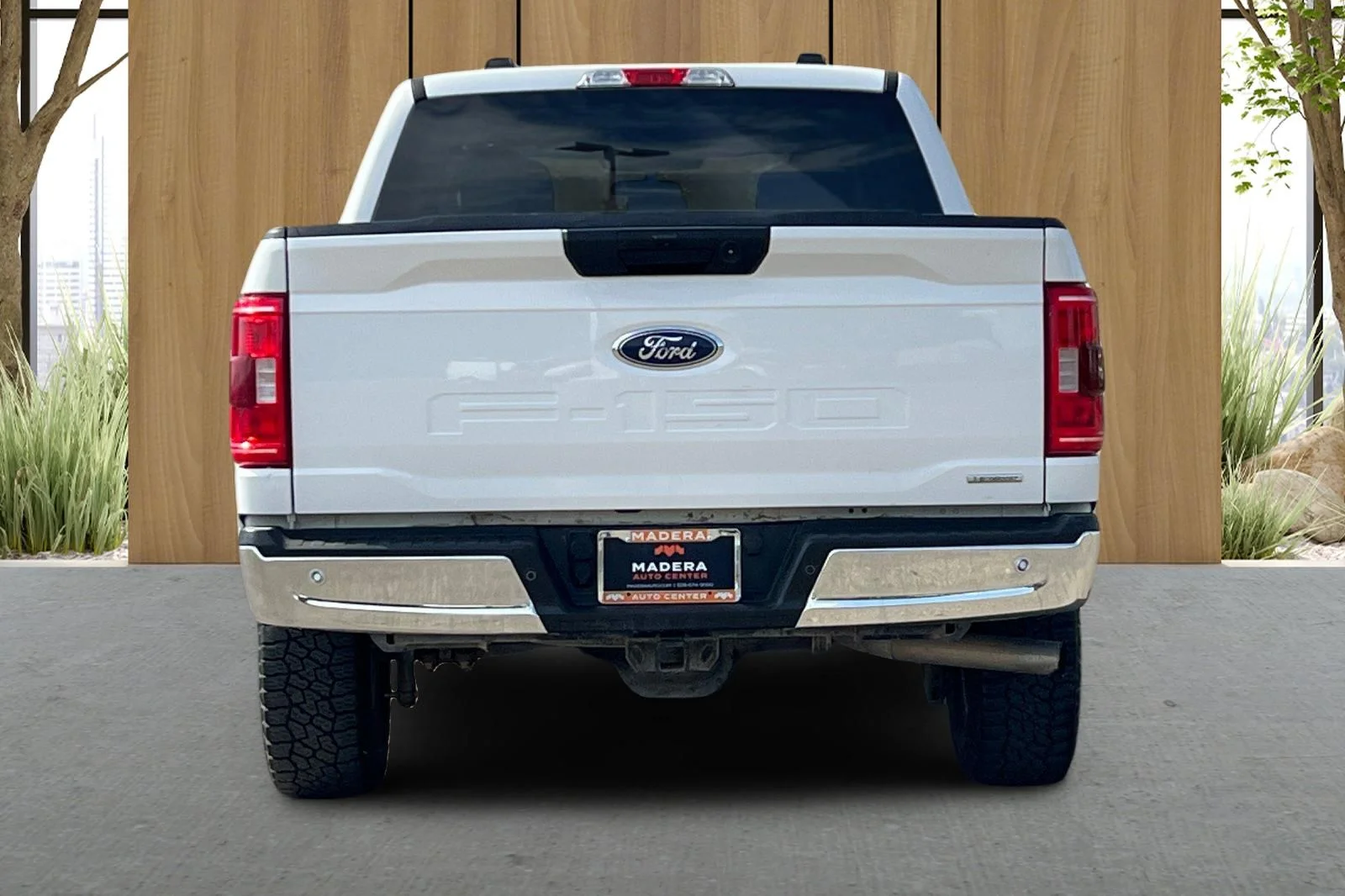 Used 2021 White Ford XLT image 5