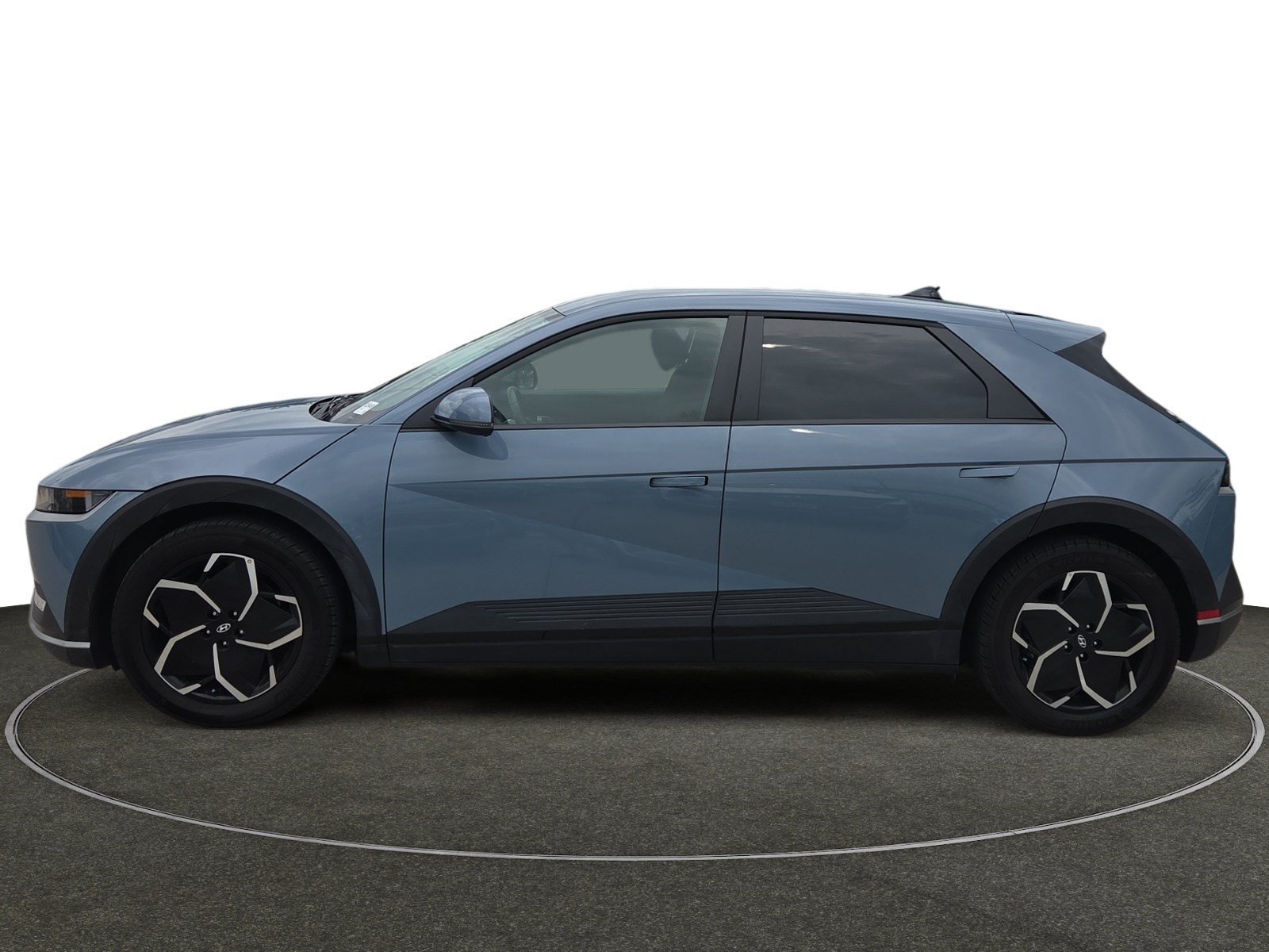 Certified 2024 Hyundai IONIQ 5 SEL with VIN KM8KNDDF0RU289446 for sale in Clive, IA