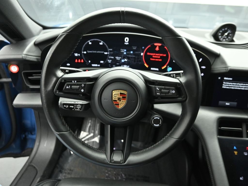 2024 PORSCHE TAYCAN - Image 13