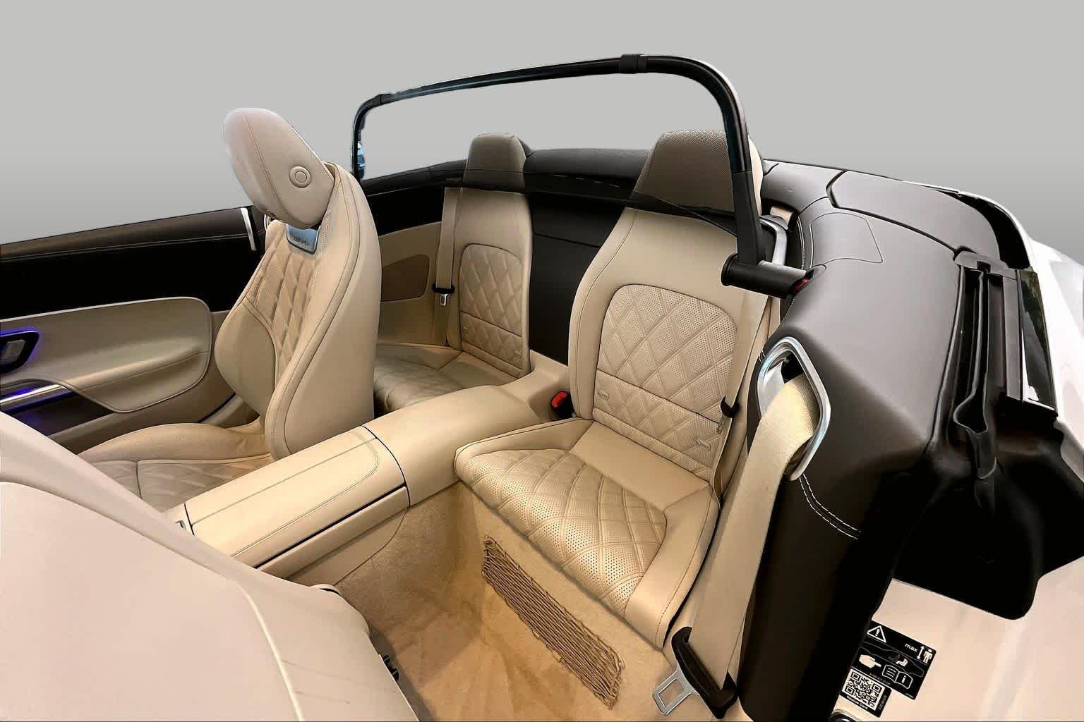Used 2023 MANUFAKTUR Moonlight White Metallic Mercedes-Benz AMG® SL 43 image 20