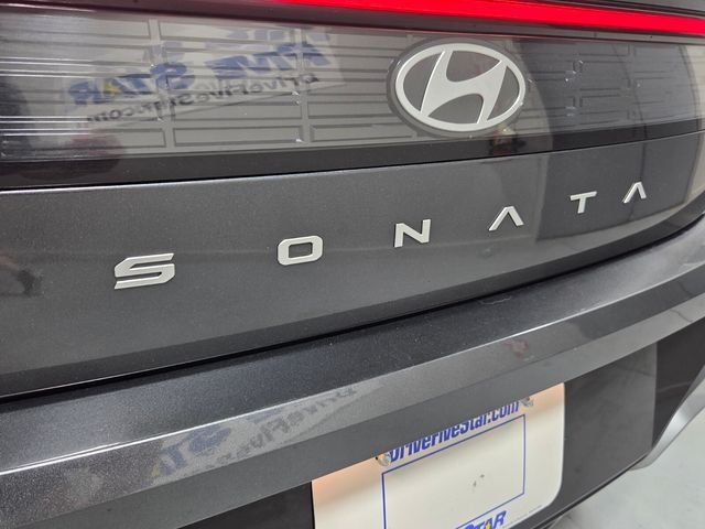 Used 2024 Gray Hyundai SEL image 12