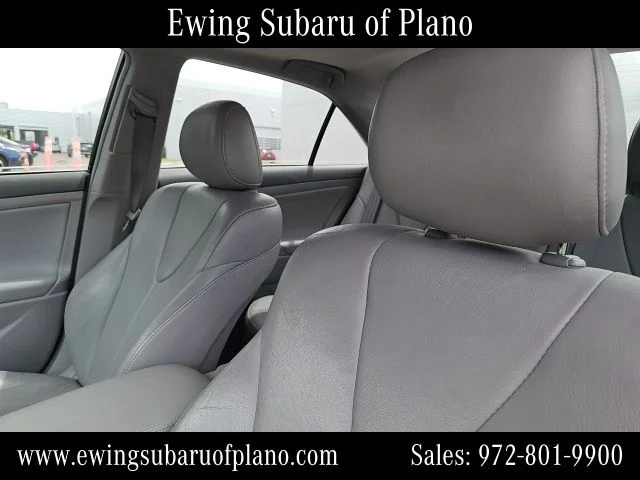 Used 2011 White Toyota XLE image 6