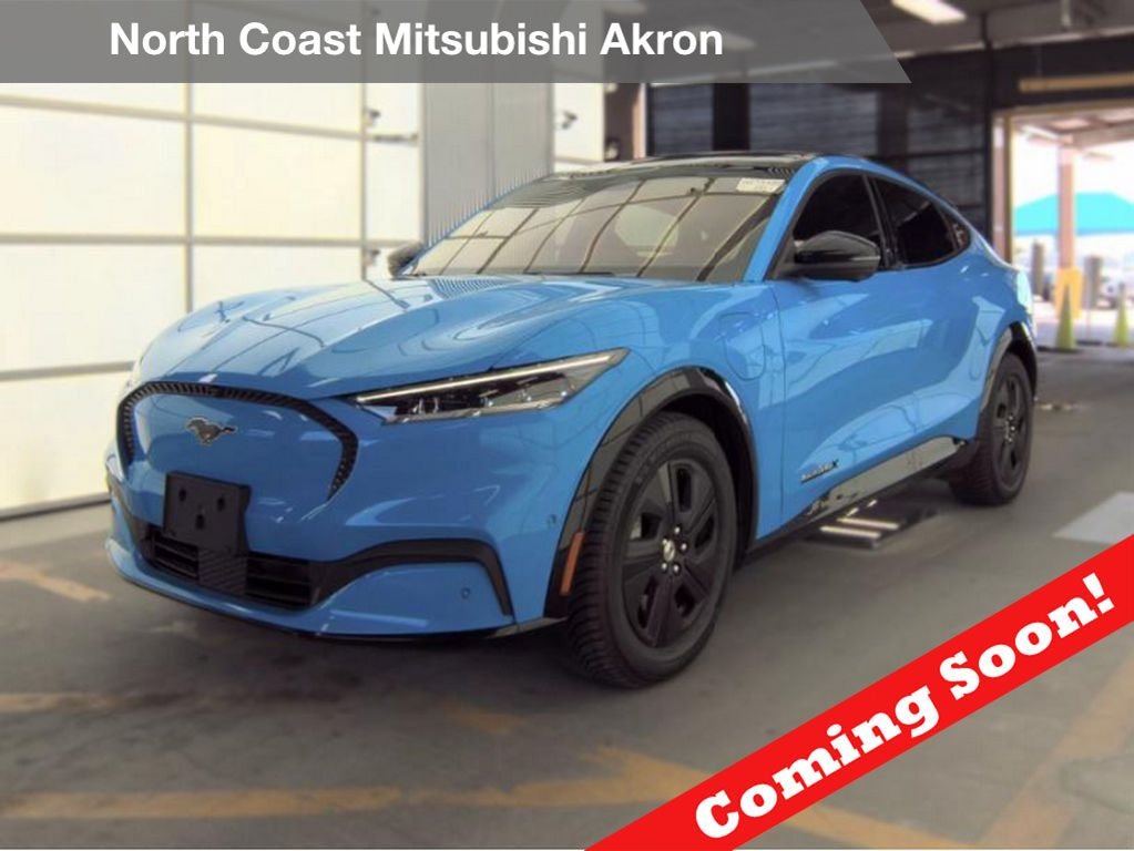 Used 2023 Blue Ford California Route 1 image 1