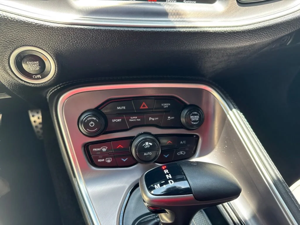 Used 2022 Go Mango Dodge R/T image 14