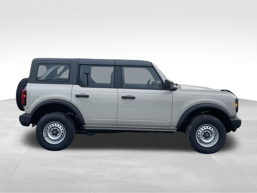 2025 Ford Bronco 4-Door Base - Photo 12