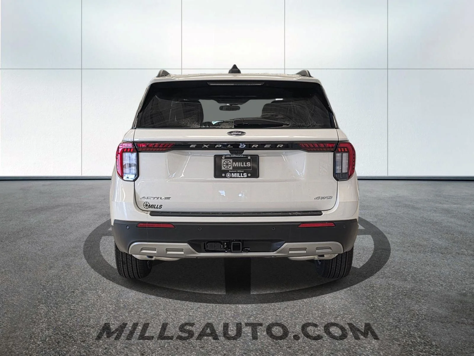 New 2026 Star White Metallic Tri-Coat Ford Active image 6