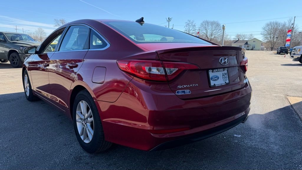 Used 2016 Hyundai Sonata SE with VIN 5NPE24AF4GH430699 for sale in Jefferson, OH