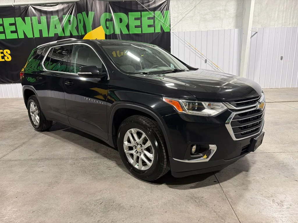 Used 2018 Chevrolet Traverse 1LT with VIN 1GNEVGKW7JJ254373 for sale in White Hall, WV