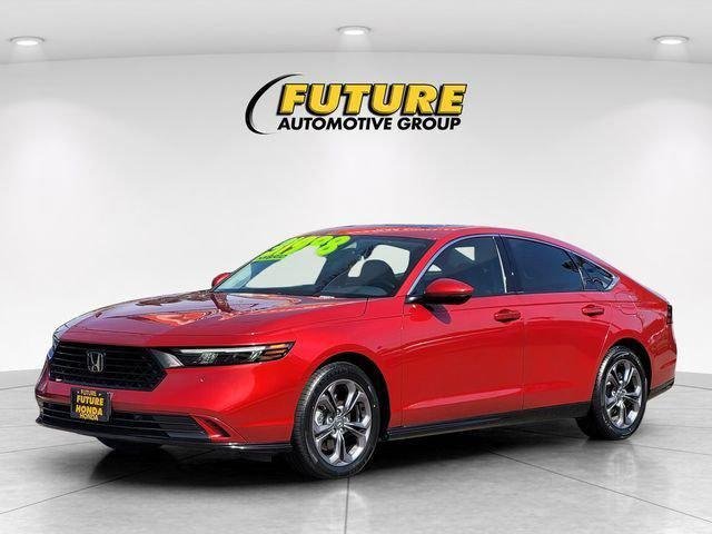 Used 2024  Honda EX-L image 5