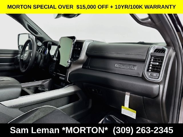 New 2026 Diamond Black Crystal Pearl-Coat Exterior Paint Ram Laramie image 29