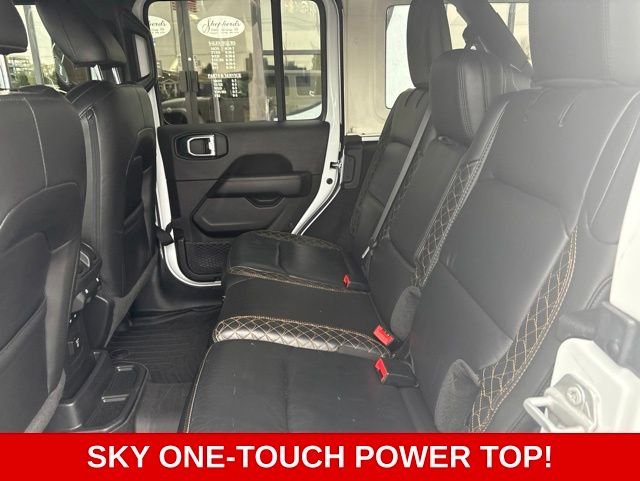 Used 2023 White Jeep Sahara image 15