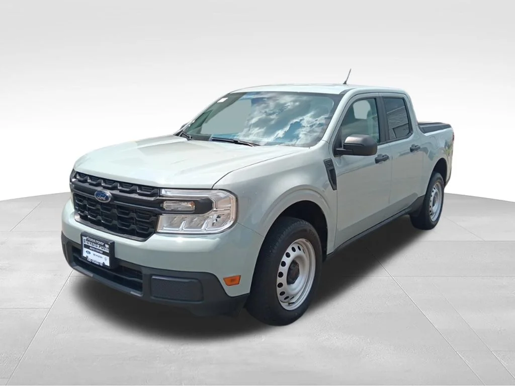 Used 2022 Cactus Gray Ford XL image 3