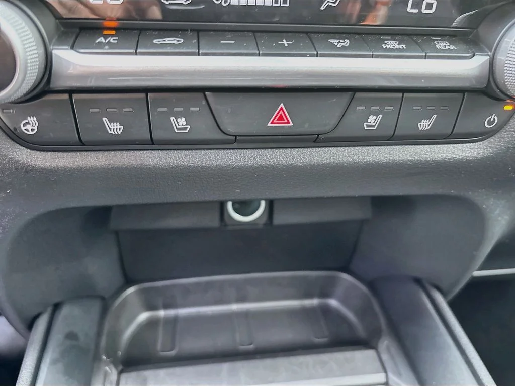 Certified Used 2025 Pearl Mazda 2.5 Turbo Premium Package image 21