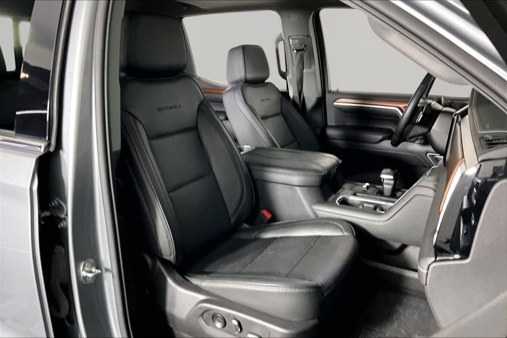 Used 2023 Gray GMC Denali image 25