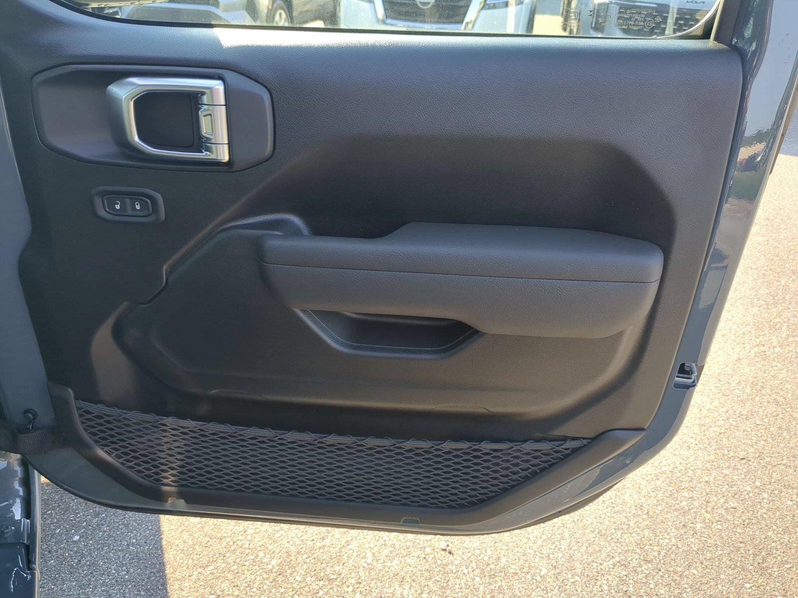 New 2026 Anvil Clearcoat Jeep Sport image 32