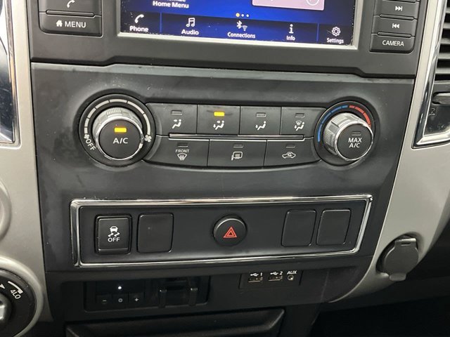 Used 2019 Magnetic Black Metallic Nissan SV image 19