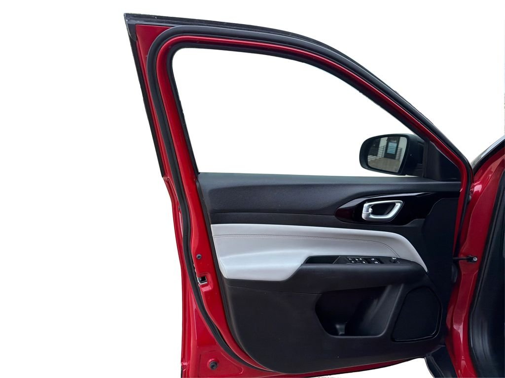 Used 2023 Redline Pearlcoat Jeep Limited image 19