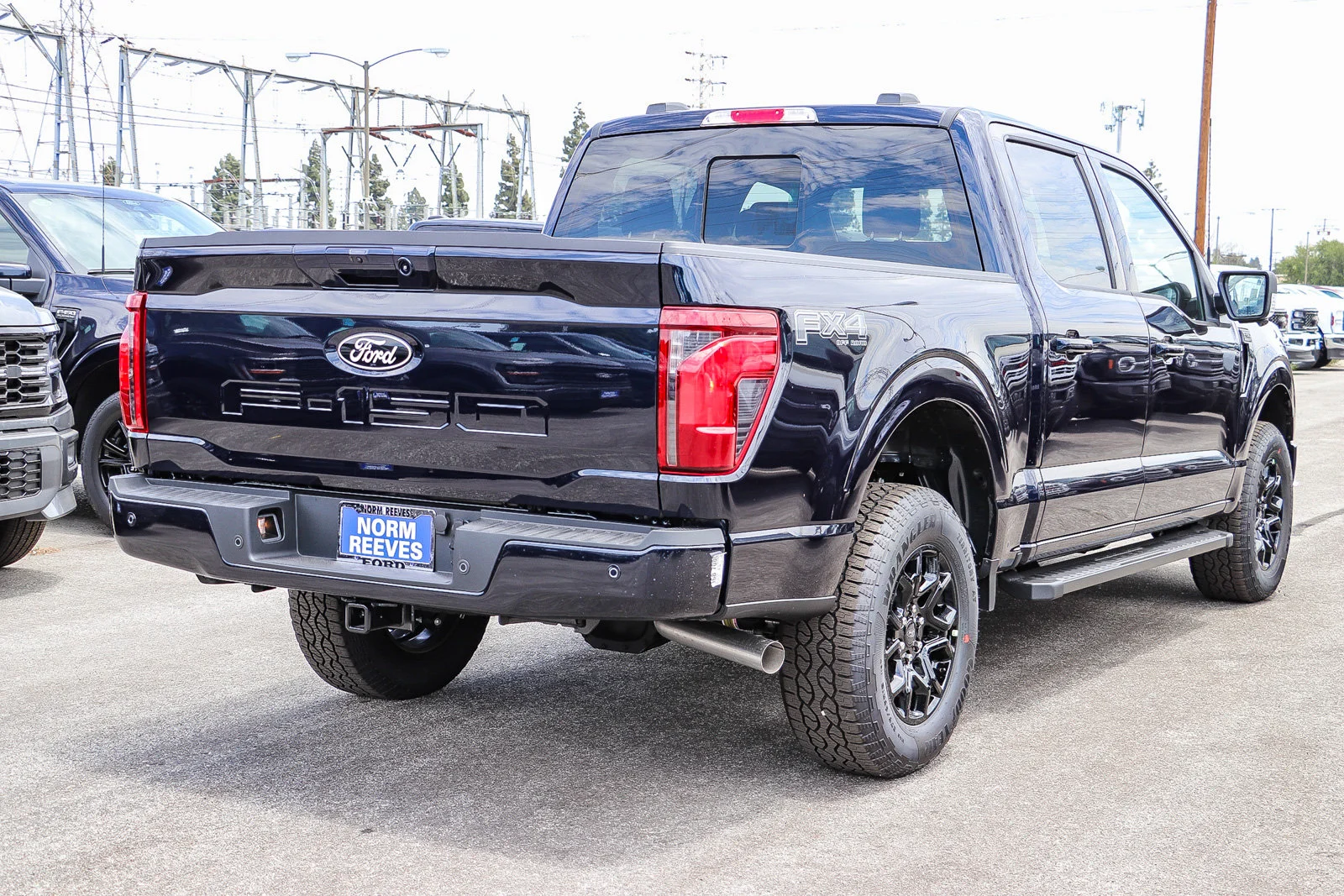 New 2026 Antimatter Blue Metallic Ford XLT image 6