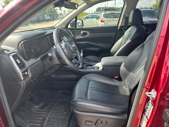 Used 2021 Red Kia EX image 5