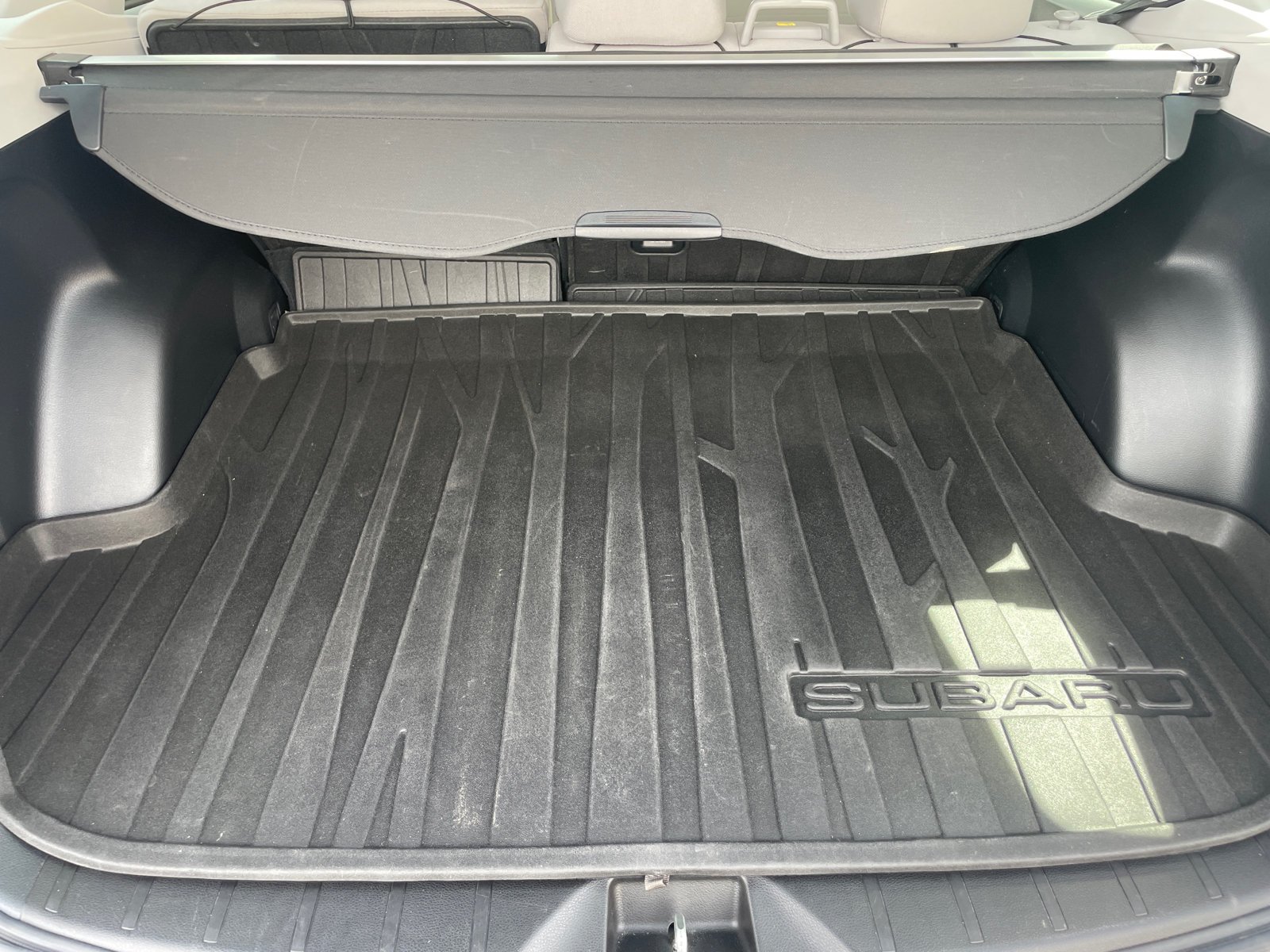 Used 2017 Dark Gray Metallic Subaru Premium image 23
