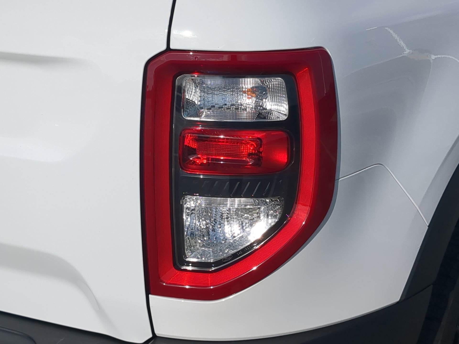 New 2026 Oxford White Ford Badlands® image 42