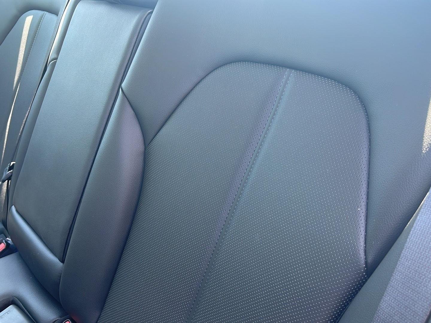 2026 GENESIS G70 Standard - Photo 14
