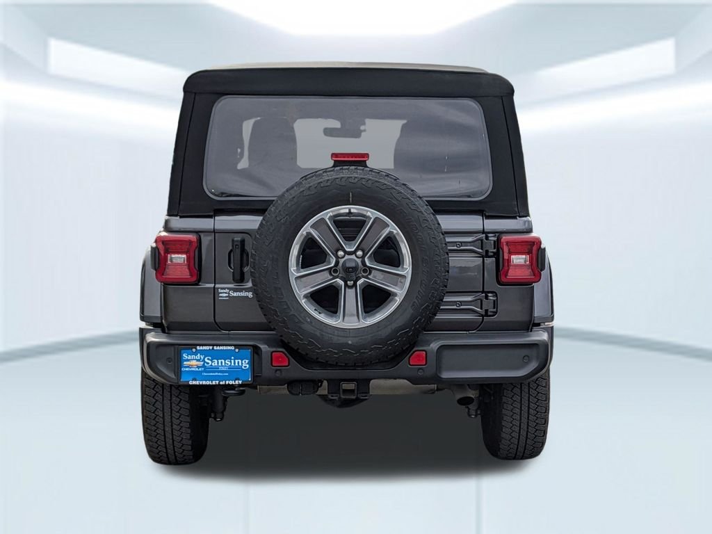 Used 2021 Gray Jeep Unlimited Sahara image 5